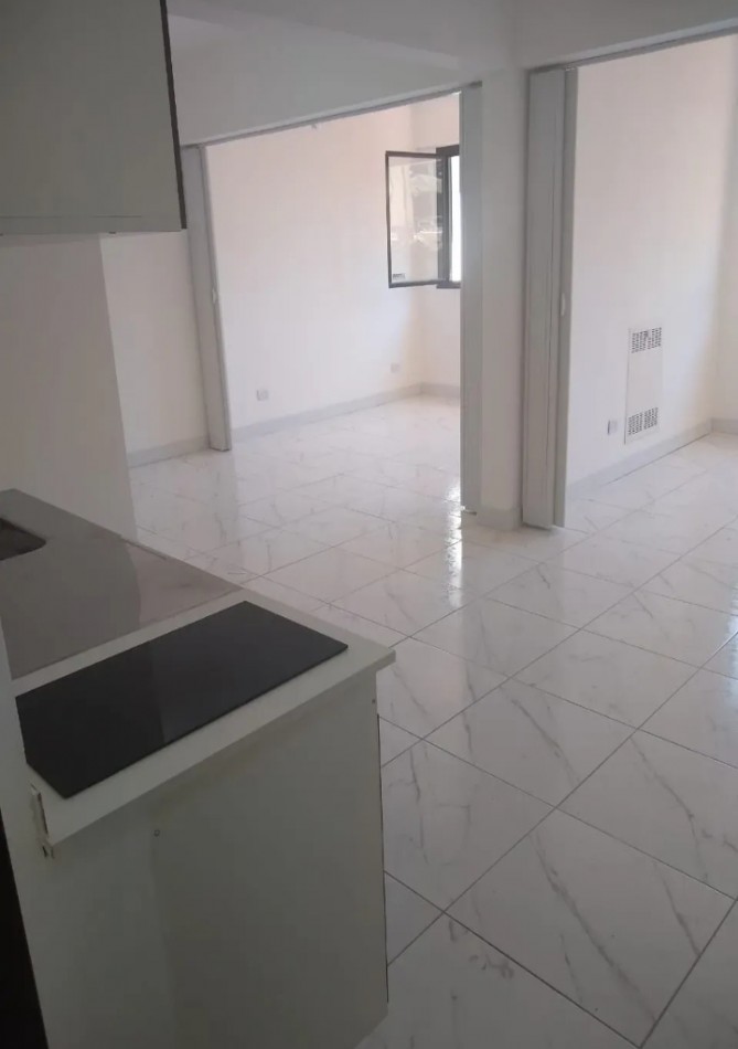 MAIPU 100, Venta Excelente Depto 2 AMB y MEDIO A NUEVO X COMPLETO 