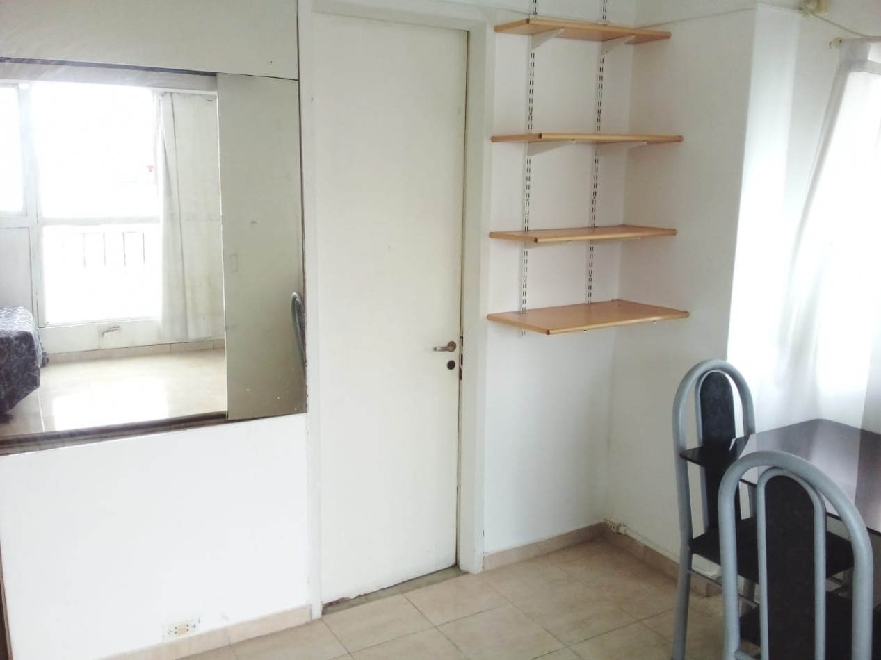 JUNIN 500, VENTA MONOAMBIENTE DIVIDIDO AL FRENTE BALCON FRANCES