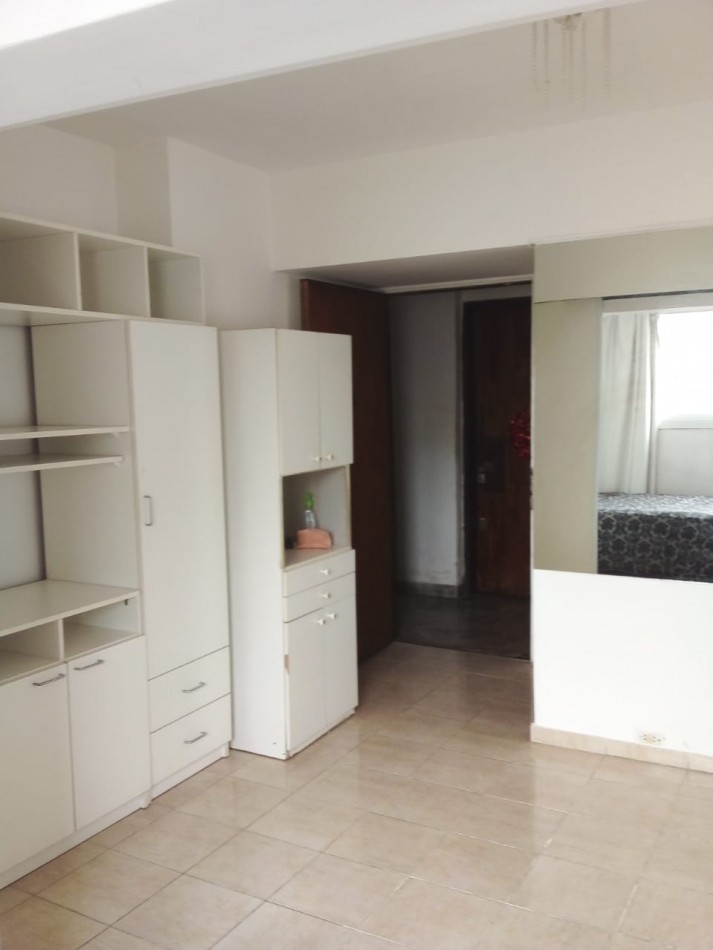 JUNIN 500, VENTA MONOAMBIENTE DIVIDIDO AL FRENTE BALCON FRANCES