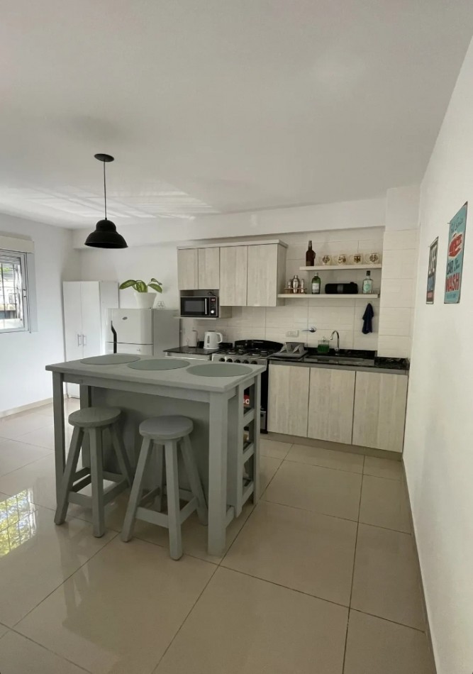 PADILLA 700, VENTA IMPEC DEPTO 2 AMB FTE BALCON ATERRAZADO C/PARRILA