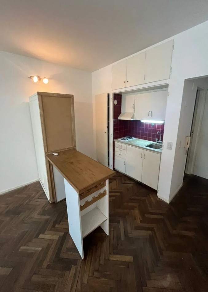 Rodriguez Peña 1100, VENTA 1 amb al frente c/BALCON  Av Santa Fe, Av Pueyrredon Av Cordoba U.B.A