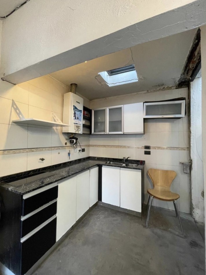 CHARCAS 5200, VENTA PH DE TRES AMBIENTES