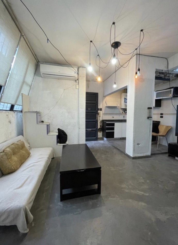 CHARCAS 5200, VENTA PH DE TRES AMBIENTES