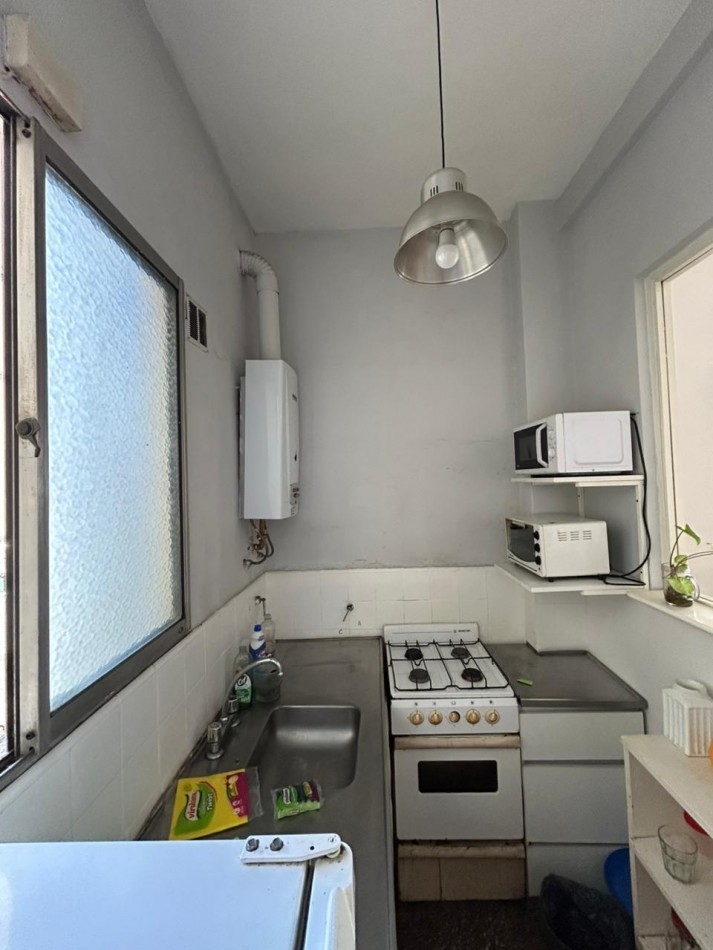 URIBURU 1100, VENTA, Entre Av Santa Fe y Arenales IMPECABLE ESTADO