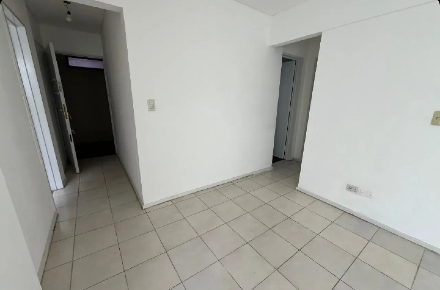 RIGLOS 200, VENTA 1 AMB APAISADO Balcon Frances Mtrs Av Rivadavia y Av Acoyte, Parque Rivadavia