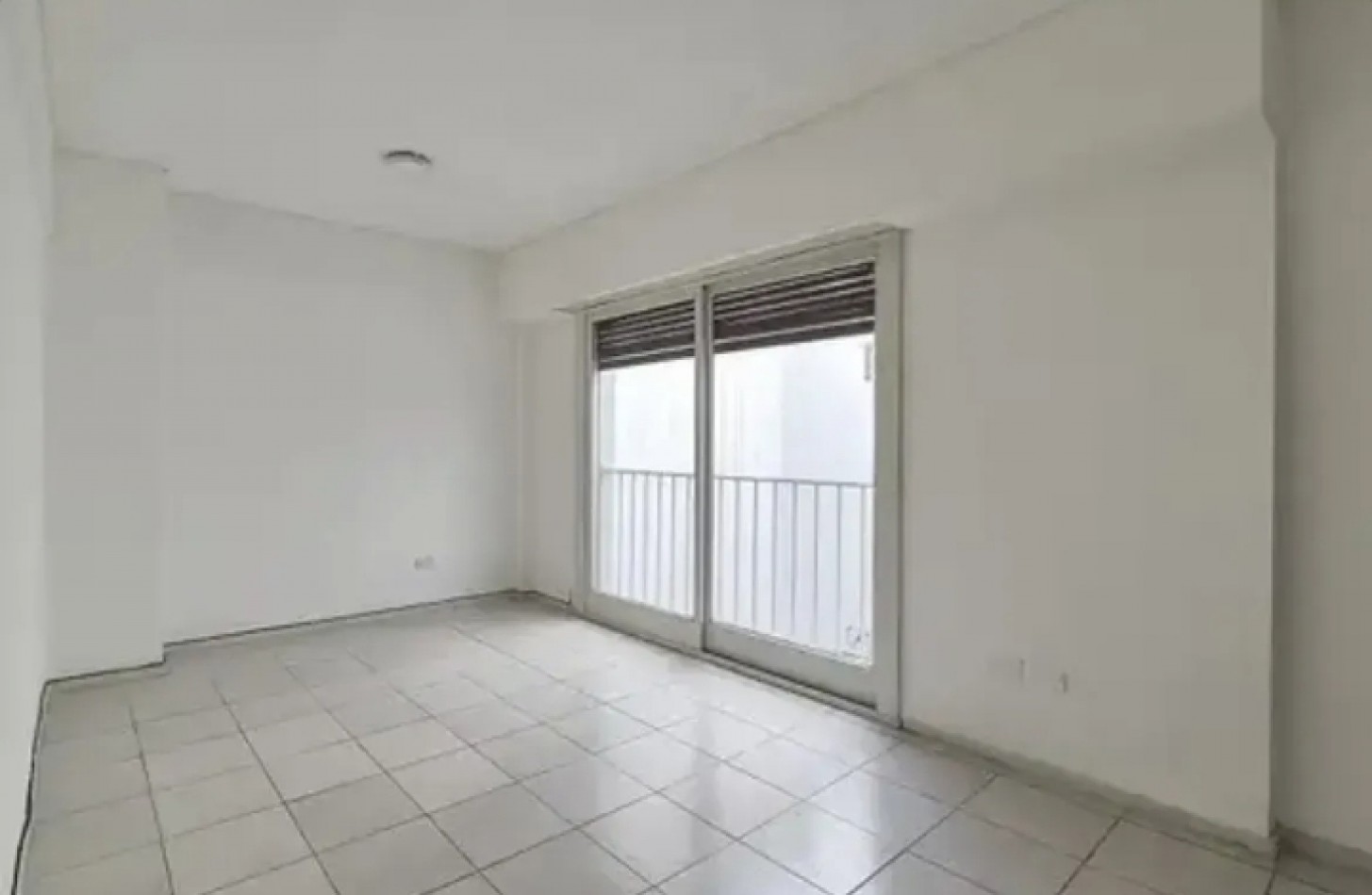 RIGLOS 200, VENTA 1 AMB APAISADO Balcon Frances Mtrs Av Rivadavia y Av Acoyte, Parque Rivadavia