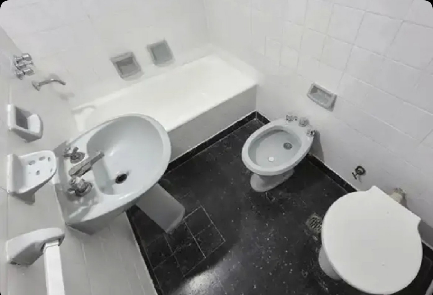 RIGLOS 200, VENTA 1 AMB APAISADO Balcon Frances Mtrs Av Rivadavia y Av Acoyte, Parque Rivadavia