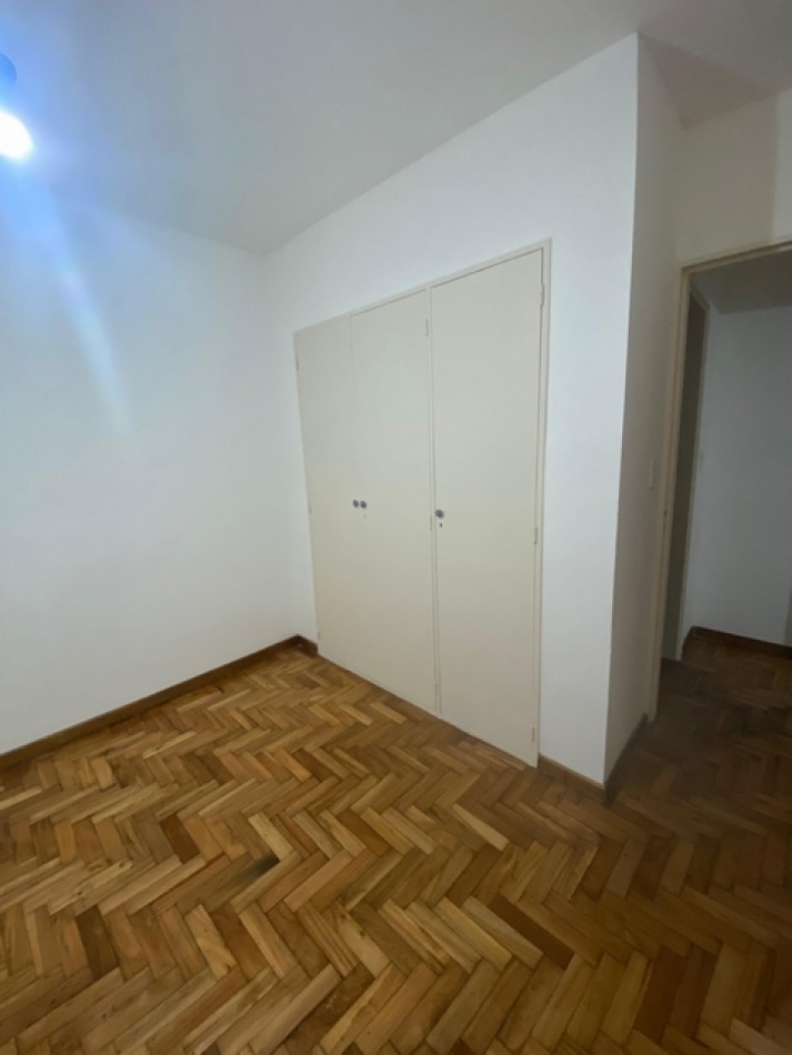 RIVADAVIA 3900, Venta impec depto 2 amb Lat. Super Luminoso Mtrs AV Medrano, Estac SUBTE "A"