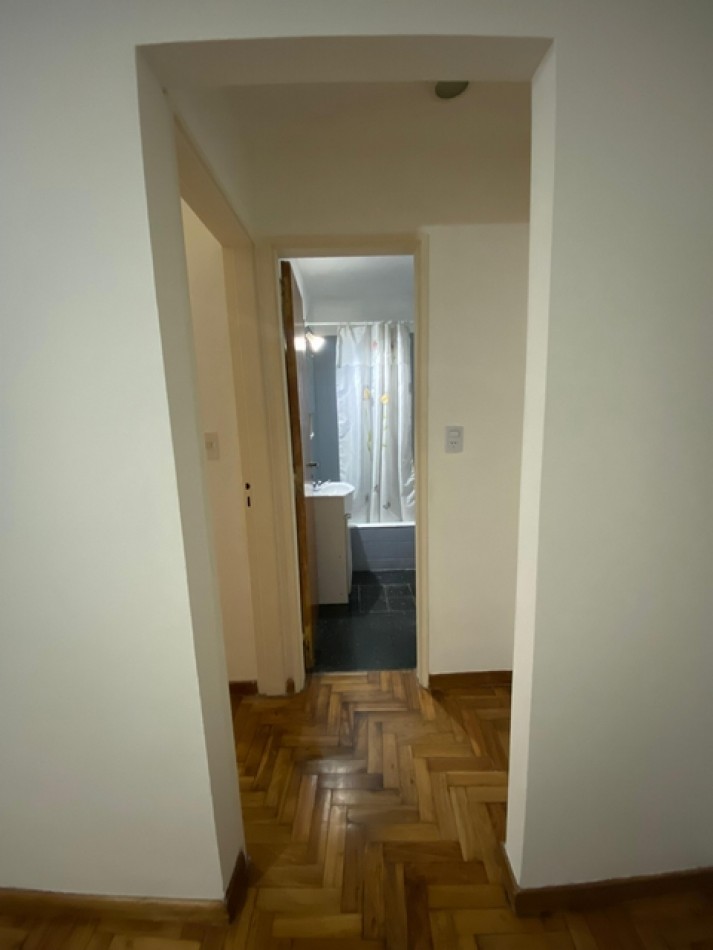 RIVADAVIA 3900, Venta impec depto 2 amb Lat. Super Luminoso Mtrs AV Medrano, Estac SUBTE "A"