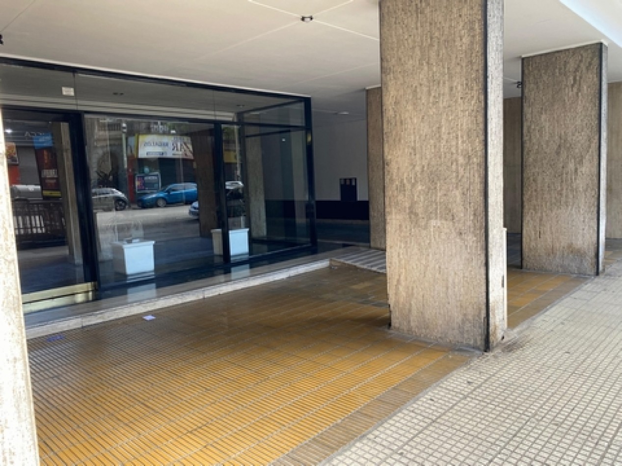 RIVADAVIA 3900, Venta impec depto 2 amb Lat. Super Luminoso Mtrs AV Medrano, Estac SUBTE "A"