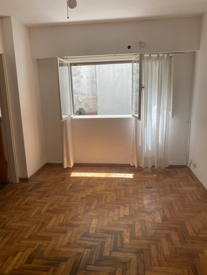 RIVADAVIA 3900, Venta impec depto 2 amb Lat. Super Luminoso Mtrs AV Medrano, Estac SUBTE "A"