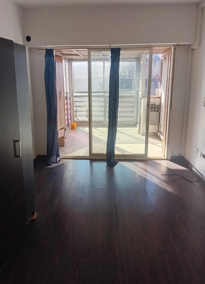 PERON 2600, VENTA 1 AMB FTE BALCON TERRAZA