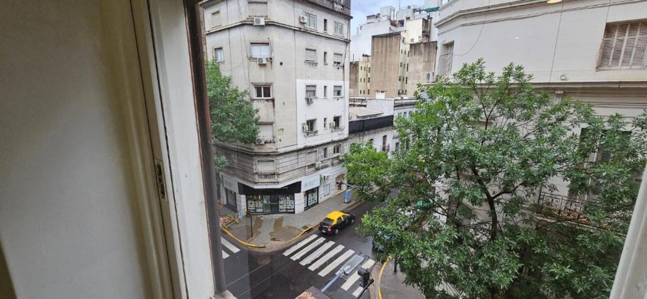 JUNIN 700, VENTA MONOAMBIENTE APTO PROF 2 VENTANAS AL FRENTE