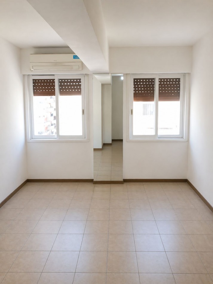 JUNIN 700, VENTA MONOAMBIENTE APTO PROF 2 VENTANAS AL FRENTE