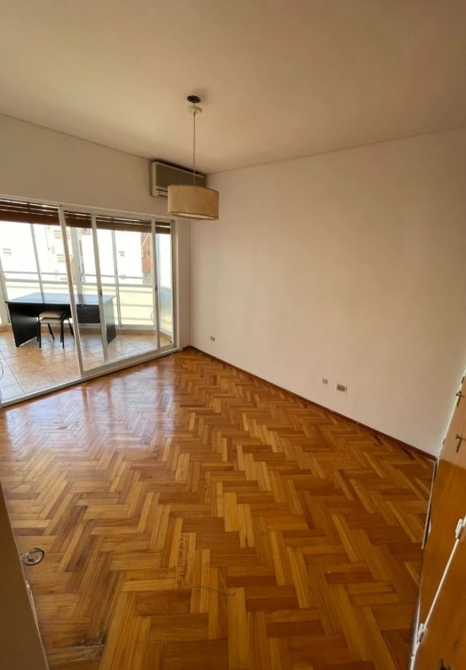DORREGO 2600, VENTA Excelente Depto 2 AMB BALCON TERRAZA C/CERRAMIENTO