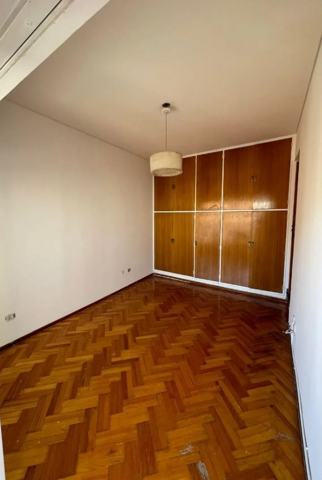 DORREGO 2600, VENTA Excelente Depto 2 AMB BALCON TERRAZA C/CERRAMIENTO