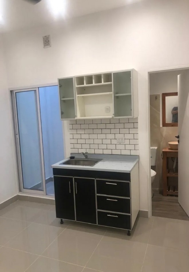 SENILLOSA 1500, VENTA PLANTA BAJA , TODO NUEVO !!!!