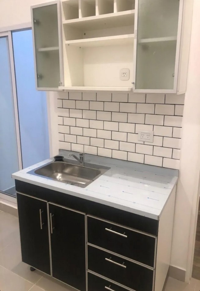 SENILLOSA 1500, VENTA PLANTA BAJA , TODO NUEVO !!!!