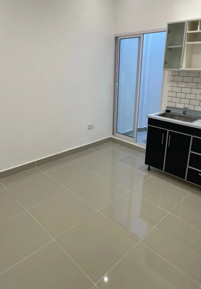 SENILLOSA 1500, VENTA PLANTA BAJA , TODO NUEVO !!!!