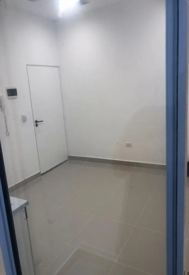 SENILLOSA 1500, VENTA PLANTA BAJA , TODO NUEVO !!!!