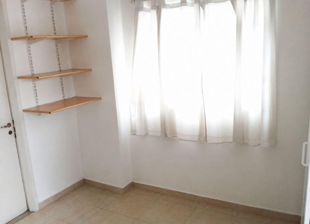 JUNIN 500, VENTA MONOAMBIENTE DIVIDIDO AL FRENTE DOBLE VENTANAL APTO PROFESIONAL/VIVIENDA