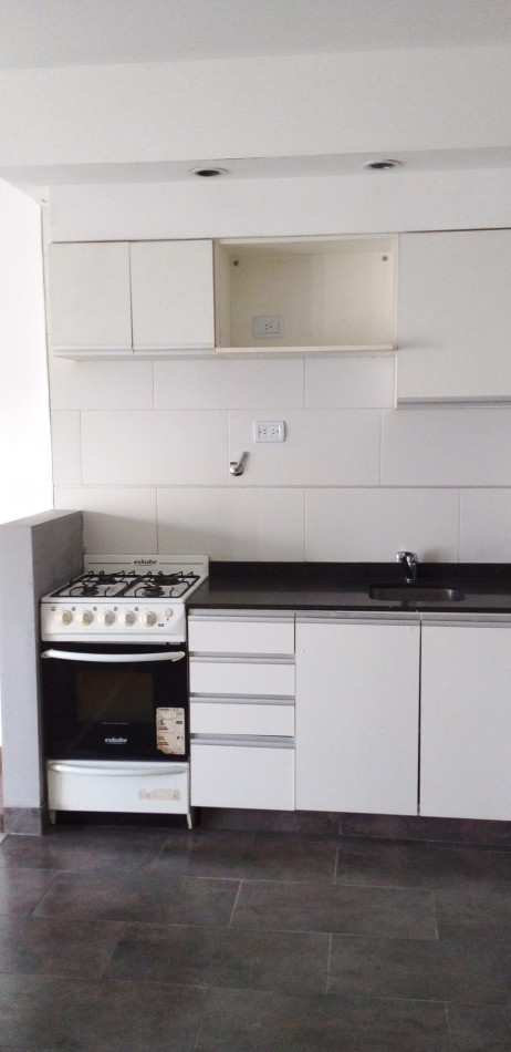 VERA 1100, VENTA AMBIENTE EN VILLA CRESPO