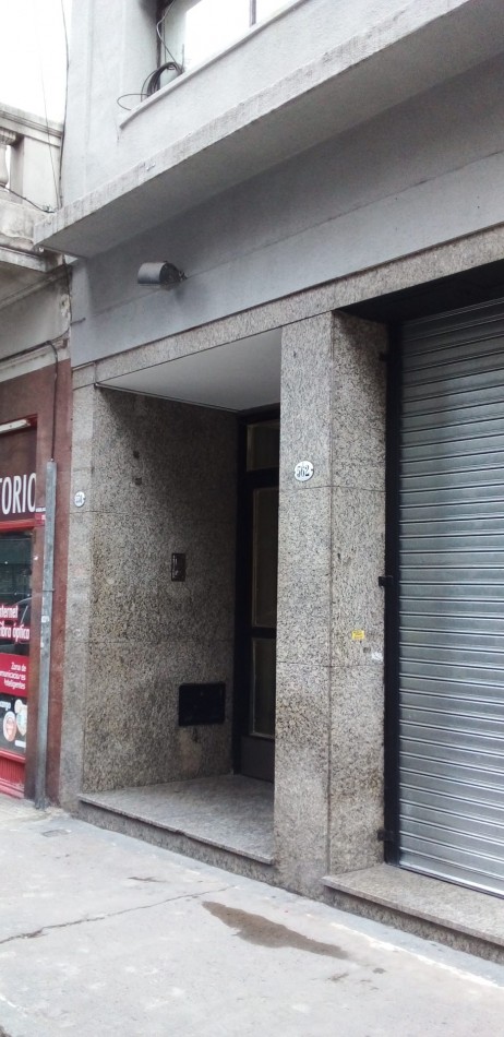 JUNIN 600, VENTA 1 AMB RECICLADO A NUEVO (Como a ESTRENAR)