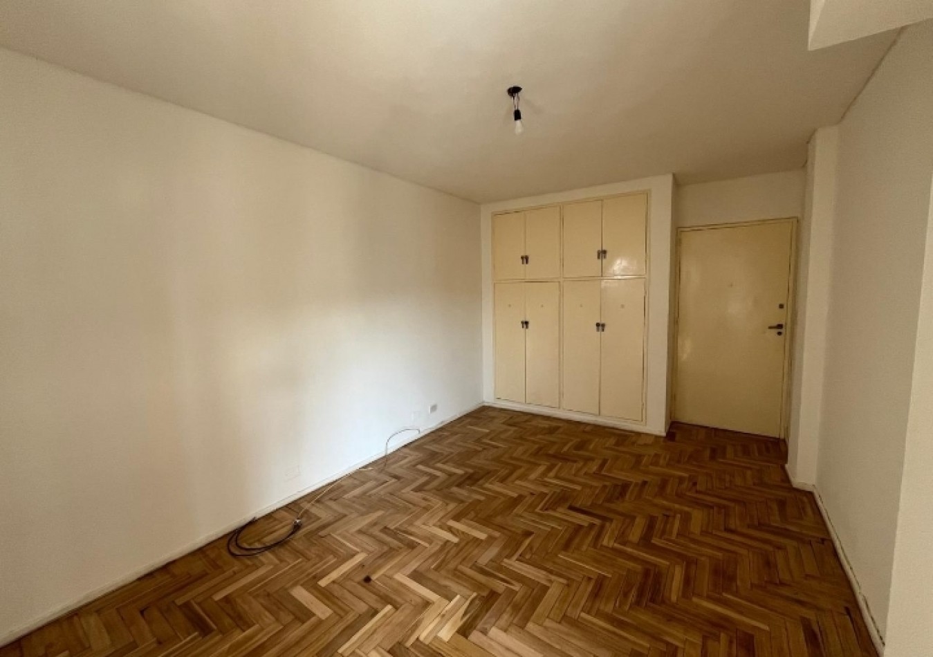 AV LA PLATA 800, Venta 1 AMB Mtrs Av Pedro Goyena