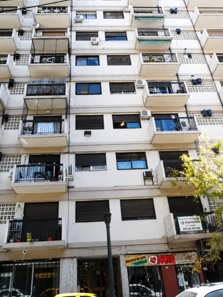 GASCON 1000, Venta 1 AMB FRENTE BALCON !!!