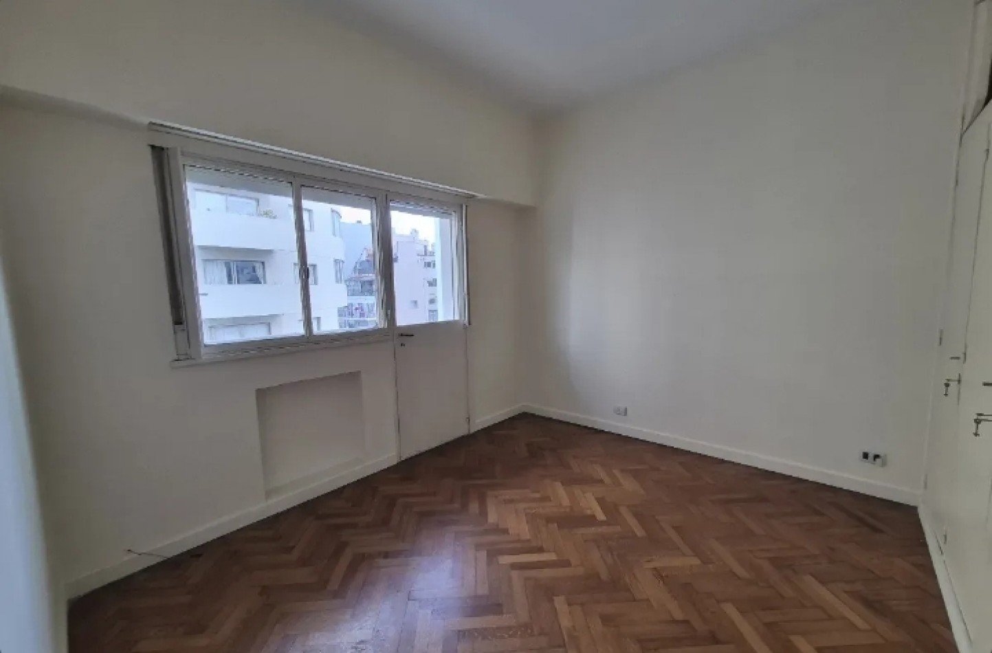AV CORRIENTES 4900, VENTA 2 AMB BALCON T/A NUEVO !!!!