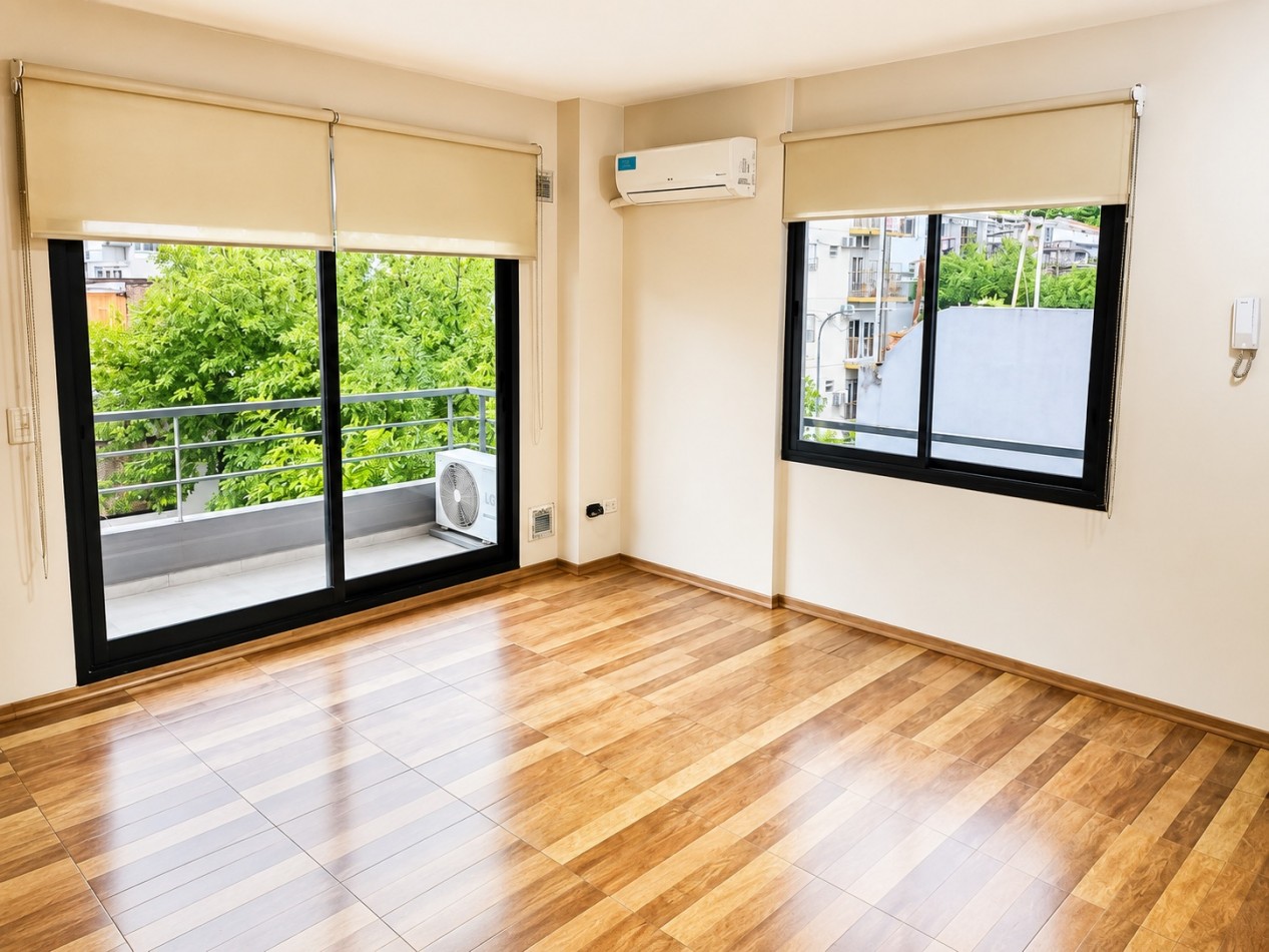 CAMARGO 1000, VENTA Depto 1 AMB Y MEDIO : DIVISIBLE AL FRENTE BALCON 