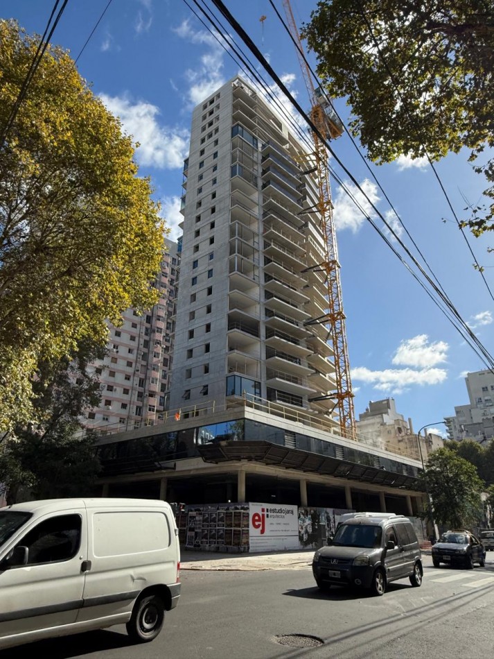 PARAGUAY 4300, VENTA SEMI-PISOS CUATRO AMBIENTES EN VENTA
