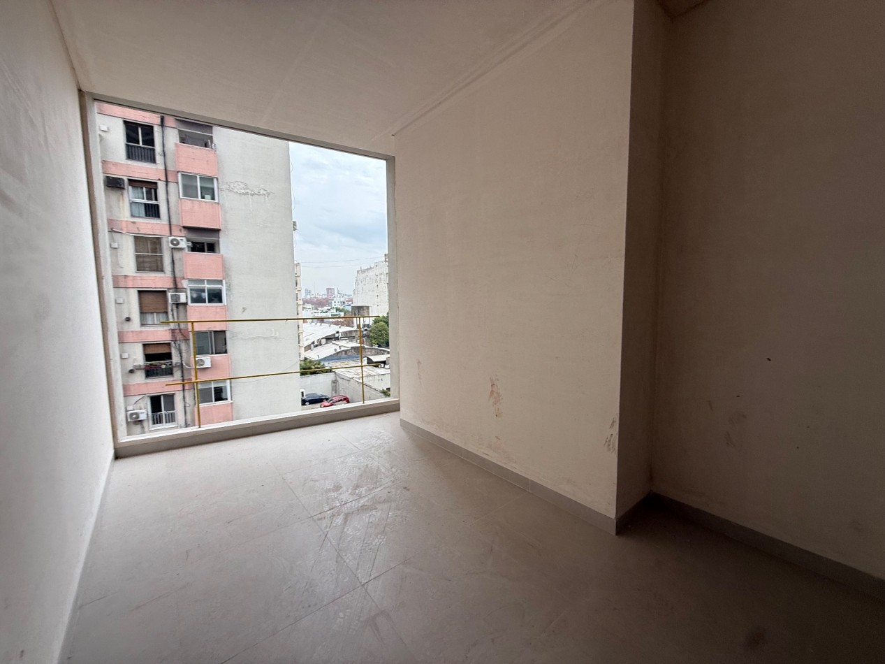 PARAGUAY 4300, VENTA SEMI-PISOS CUATRO AMBIENTES EN VENTA