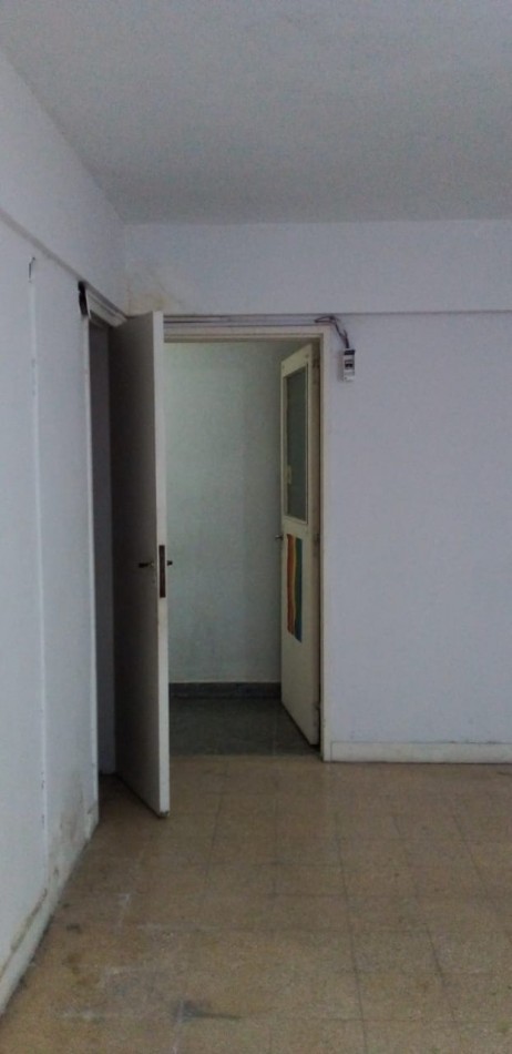 JUNIN 500, VENTA 1 AMB A RECICLAR IDEAL INVERSORES, ARQUITECTOS, 
