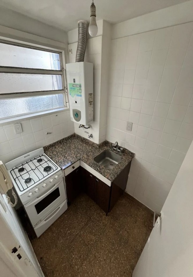 AV LA PLATA 800, Venta 1 AMB Mtrs Av Pedro Goyena