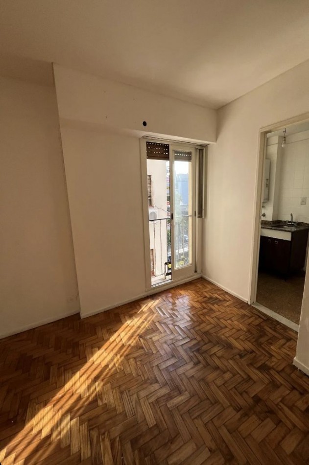 AV LA PLATA 800, Venta 1 AMB Mtrs Av Pedro Goyena