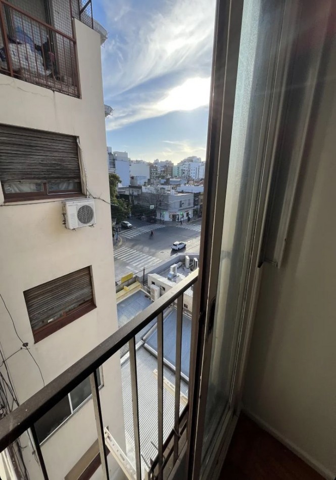 AV LA PLATA 800, Venta 1 AMB Mtrs Av Pedro Goyena