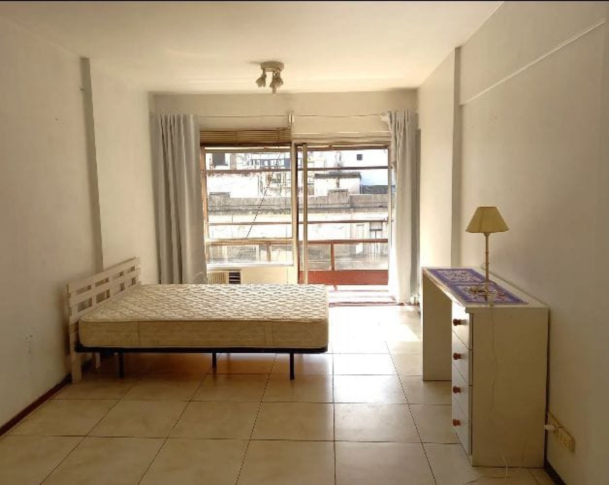 Av Santa Fe 1100, Venta 1 Amb al Frente Balcon Apto Prof Apto Vivienda. ideal inversion 