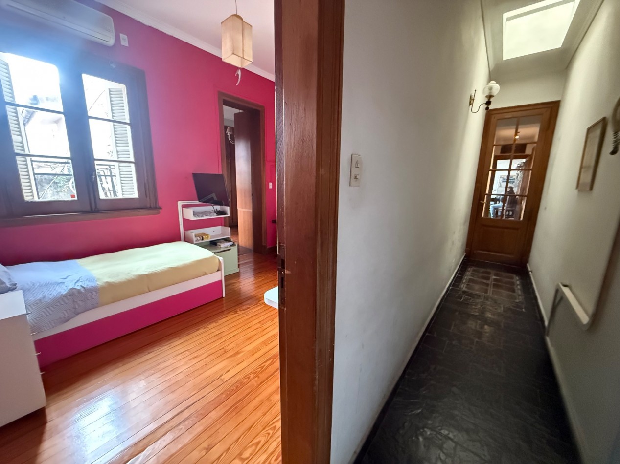 SOLIS 1800, VENTA PH SEIS AMBIENTES EN PARQUE PATRICIOS