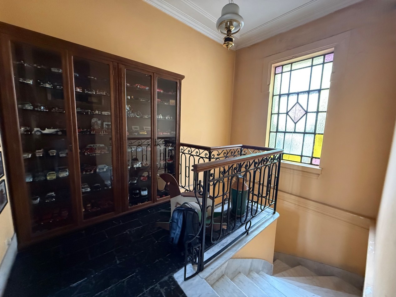SOLIS 1800, VENTA PH SEIS AMBIENTES EN PARQUE PATRICIOS