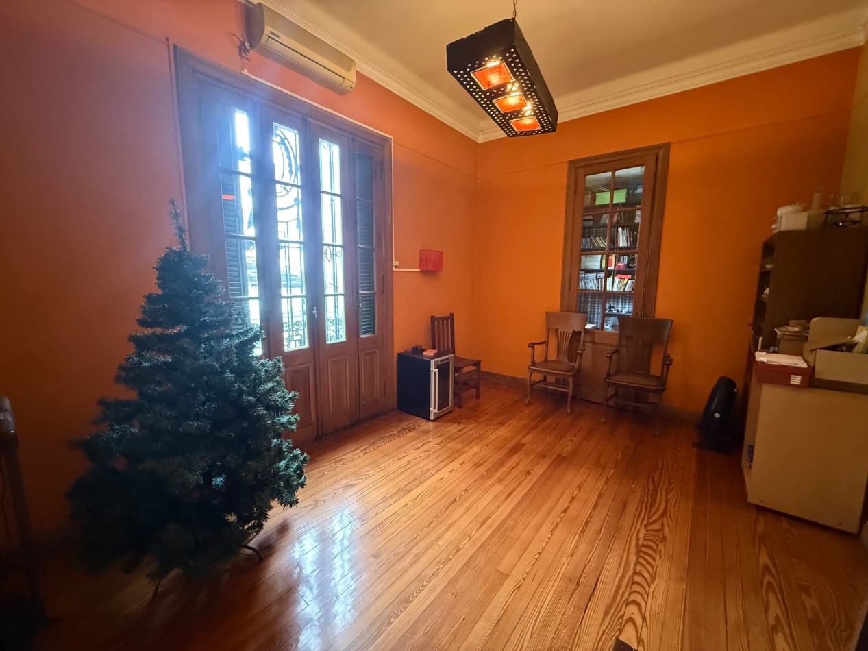SOLIS 1800, VENTA PH SEIS AMBIENTES EN PARQUE PATRICIOS
