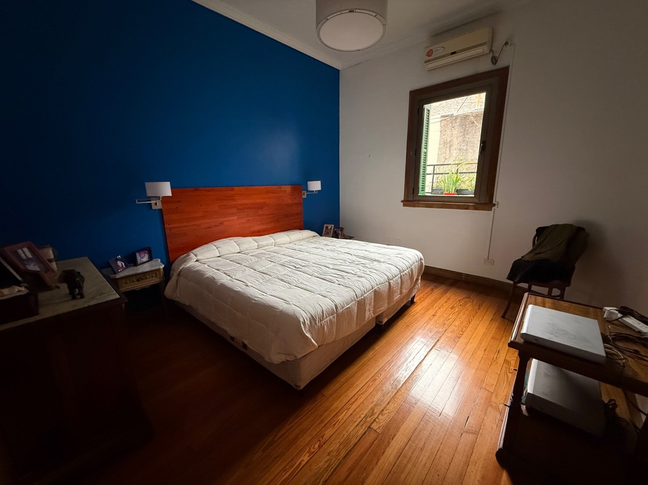 SOLIS 1800, VENTA PH SEIS AMBIENTES EN PARQUE PATRICIOS