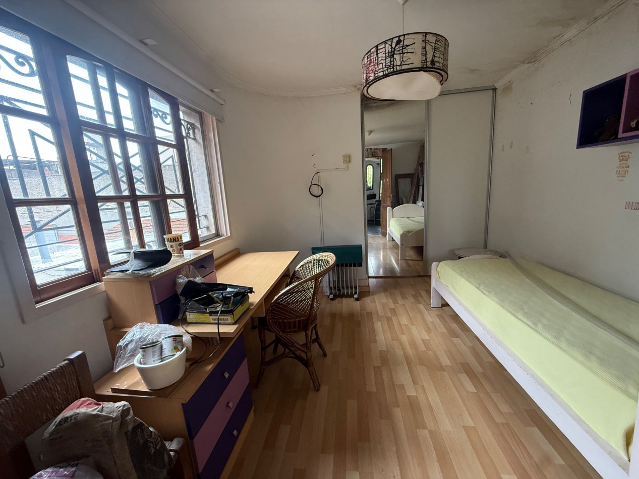 SOLIS 1800, VENTA PH SEIS AMBIENTES EN PARQUE PATRICIOS