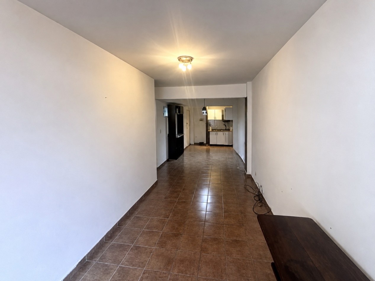 GASCON 1000, VENTA 2 AMB BALCON IMPEC ESTADO Y UBICACION 