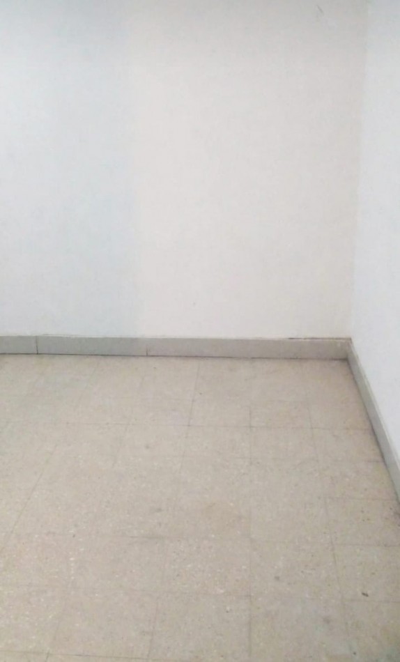 JUNIN 500, VENTA 1 A RECICLAR APTO TODO DESTINO, PROXIMO FACULTADES U.B.A