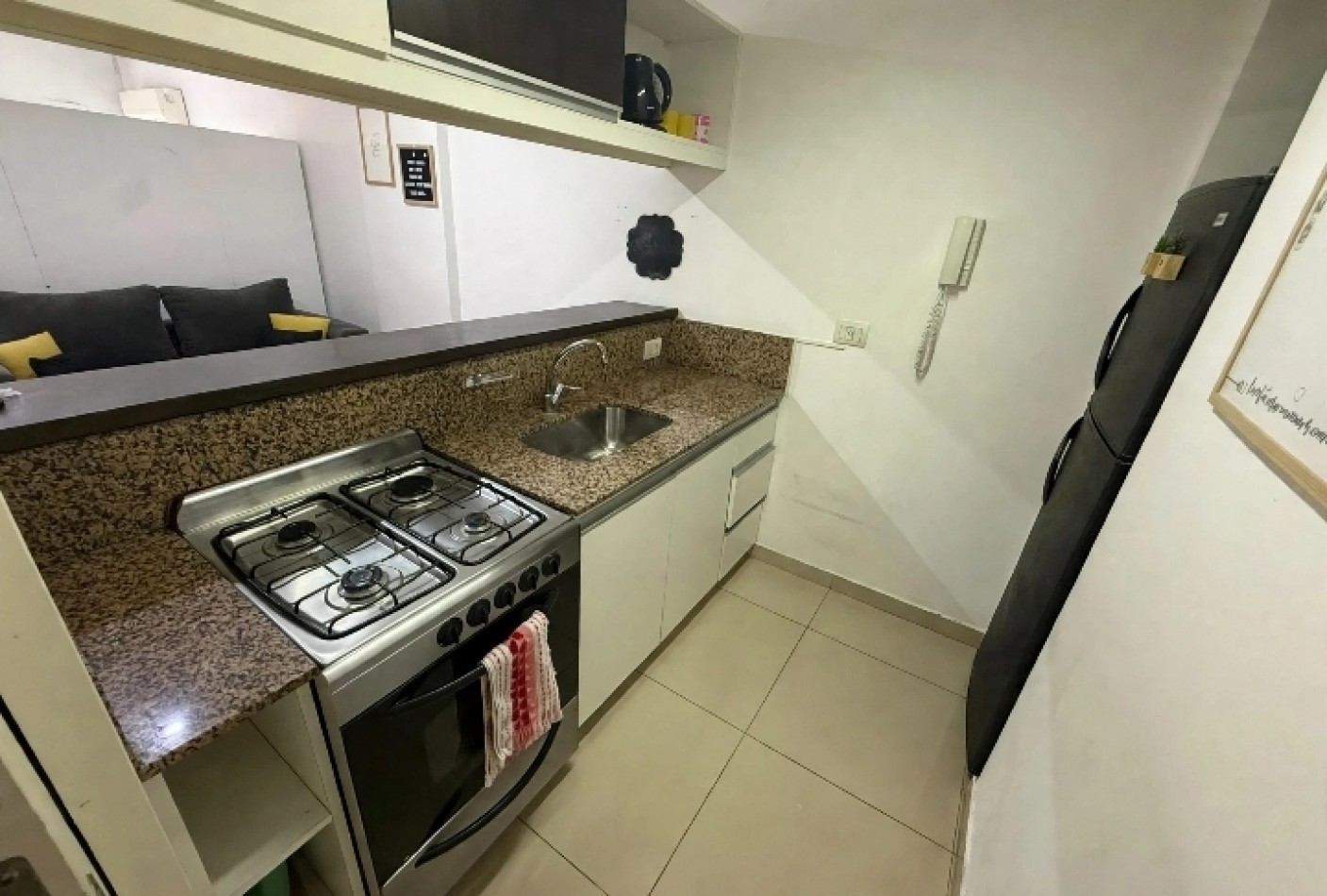 AV. CORRIENTES 5800, Venta 1 AMB AMPLIO C/PATIO PROPIO EDIFICIO 10 AÑOS