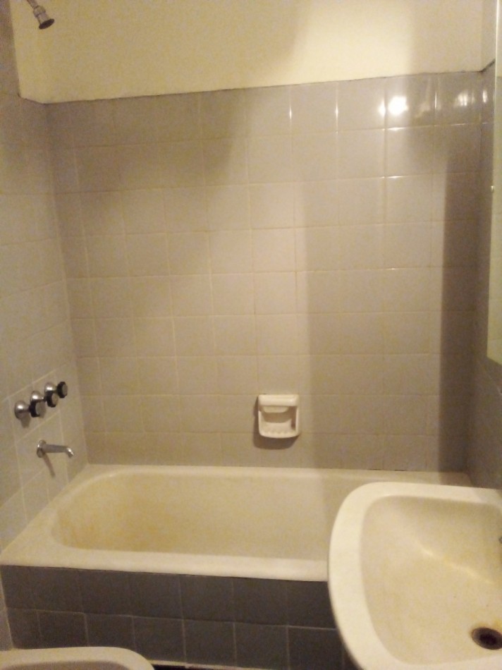 MALABIA 2100, VENTA 2 AMB CFTE BALCON