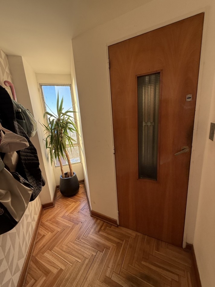 NAVARRO 4400, VENTA PISO DE CUATRO AMBIENTES CON COCHERA Y DEPENDENCIA