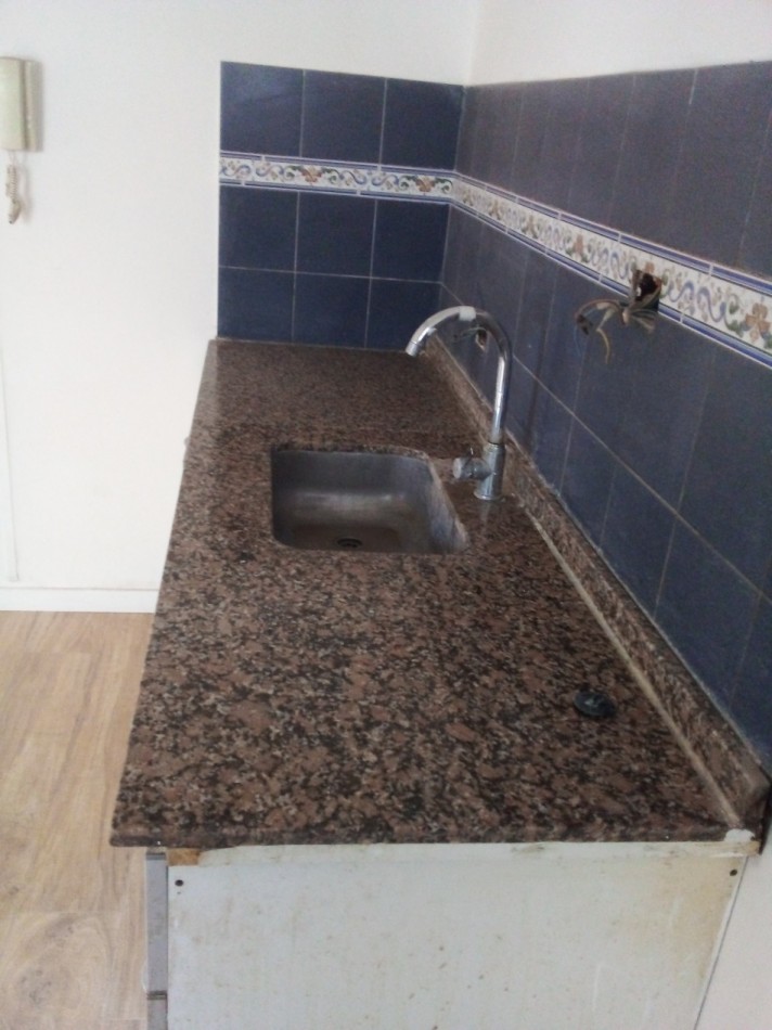 PERON 4100, Venta 2 AMB Apto Prof