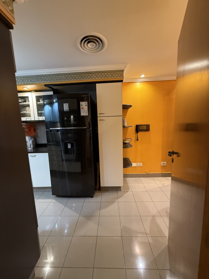 AV. DEL LIBERTADOR 5200, VENTA PISO DE CINCO AMBIENTES EN LAS CAÑITAS